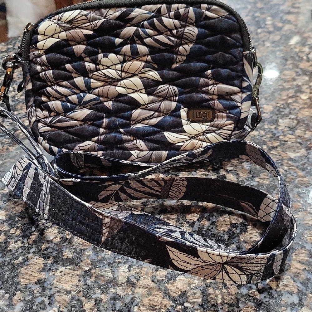 Lug Quilted Crossbody Bag - Black and Cream Floral